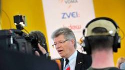 ZVEI Präsident Friedhelm Loh auf der HANNOVER MESSE 2010